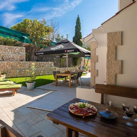 Villa Leoma With Heated Pool Marusici  Zewnętrze zdjęcie