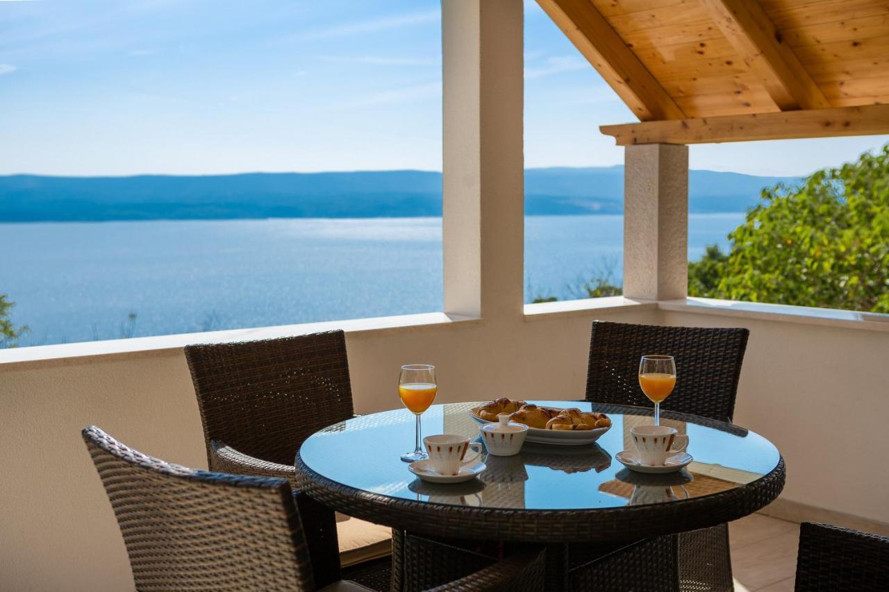 Villa Leoma With Heated Pool Marusici  Zewnętrze zdjęcie