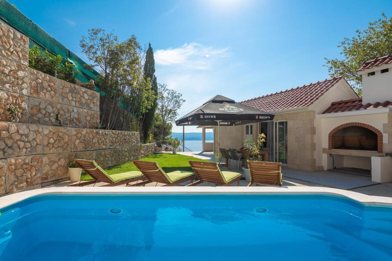 Villa Leoma With Heated Pool Marusici  Zewnętrze zdjęcie