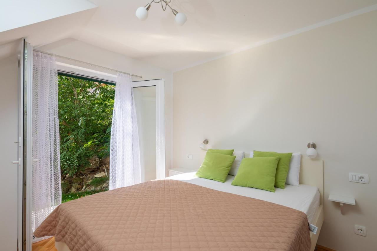 Villa Leoma With Heated Pool Marusici  Zewnętrze zdjęcie